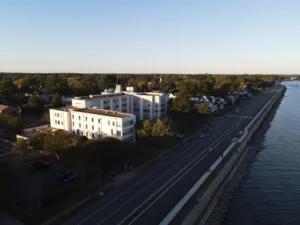 Pyramid Healthcare Newport News Exterior